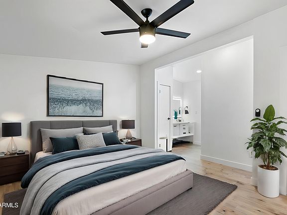 5th image of 2233 E Behrend Drive #86