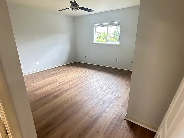 714 Harold Ave S — Photo 8