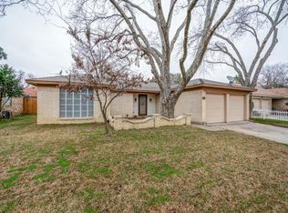 1701 Brookhaven Cir, Bedford, TX 76022