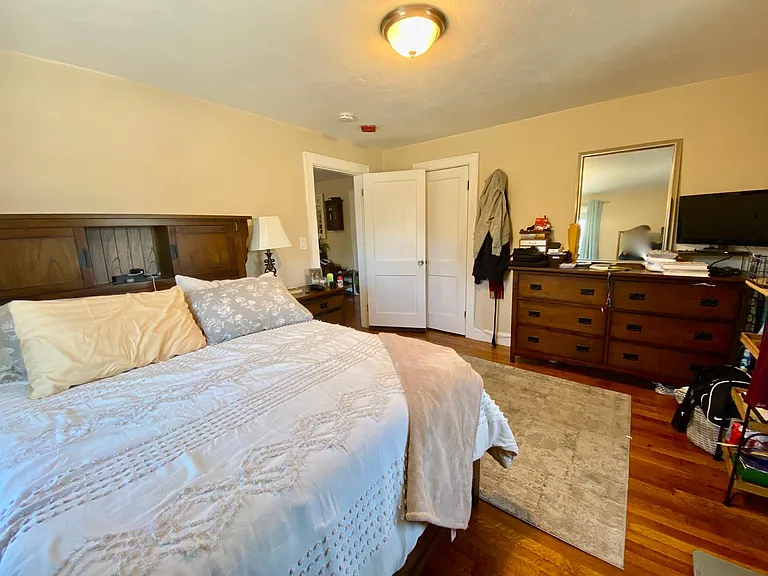 4907 Washington St #3R — Photo 11