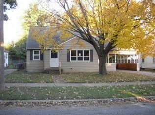 1310 Houseman Ave NE, Grand Rapids, MI 49505