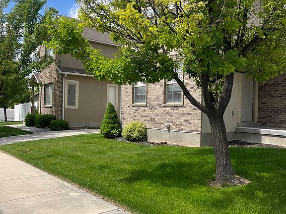 2nd image of 12526 S Saquamish St #4505