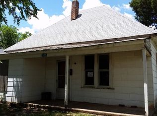 325 N Canadian Ave, Geary, OK 73040