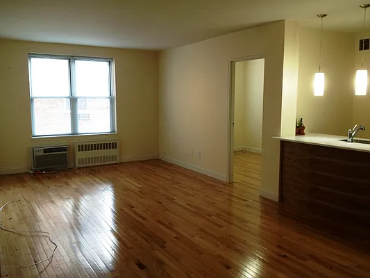 Rented by Prime Realty | media 9