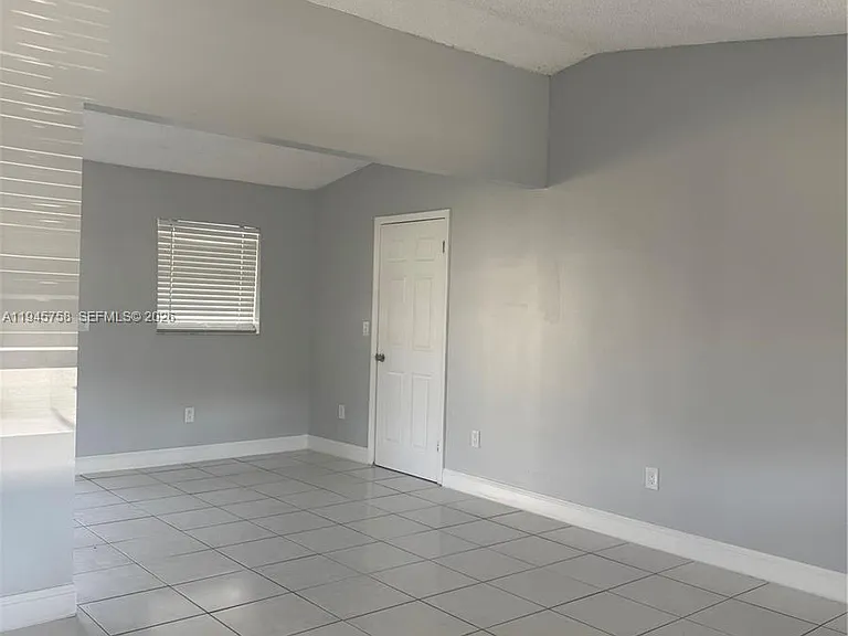 14285 SW 287th St — Photo 2
