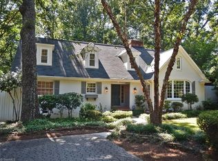 4207 Henderson Rd, Greensboro, NC 27410