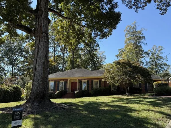 4760 Cherrywood Ln, Sandy Springs, GA 30342