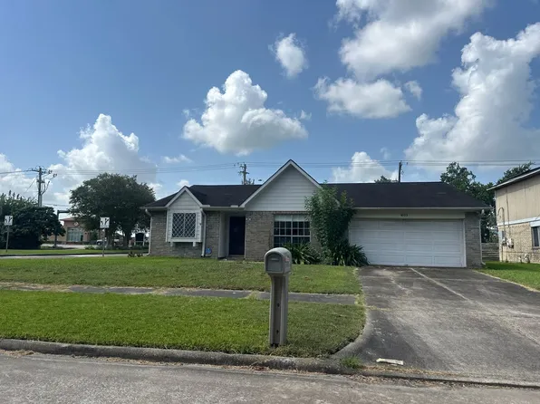 6123 Silver Leaf Dr, League City, TX 77573
