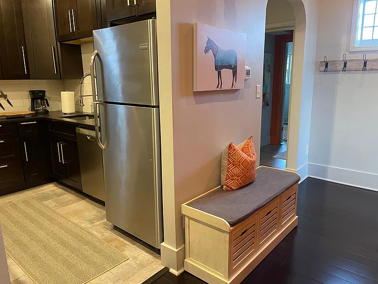 1657 Story Ave #4 — Photo 3