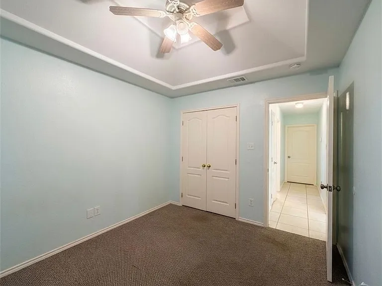 207 E Garfield St — Photo 4