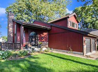 3405 Greenwood Dr, Mishawaka, IN 46544