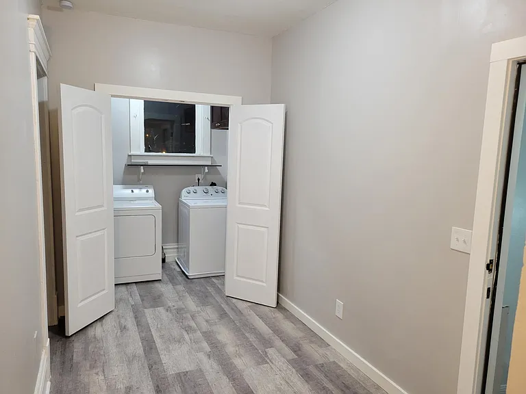 1039 E Pershing St #2 — Photo 27