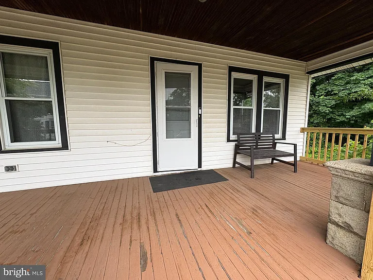 1775 Burlington Jacksonville Rd — Photo 1
