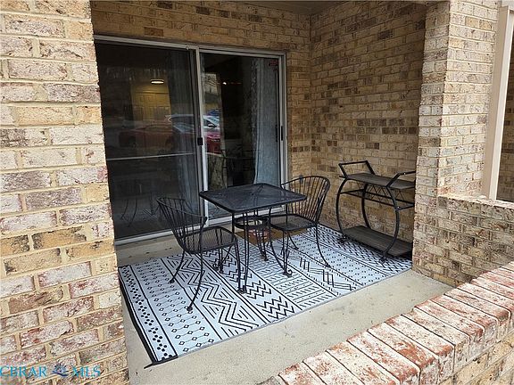 3rd image of 5827 Cove Landing Rd APT 201