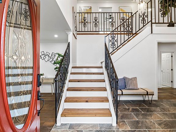 4th image of 12200 Tesla Rd