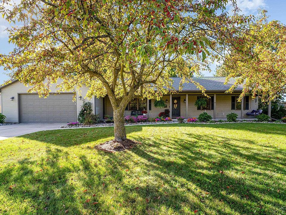 1st image of 4041 Oakside Dr