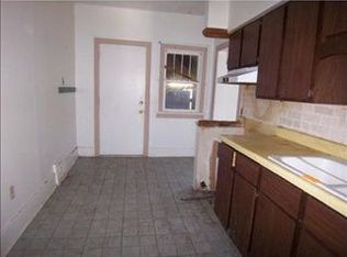 1922 W 6th St, Mishawaka, IN 46544