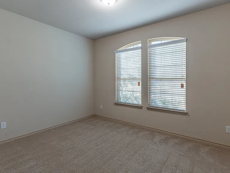 1117 Alnwick Ln — Photo 19