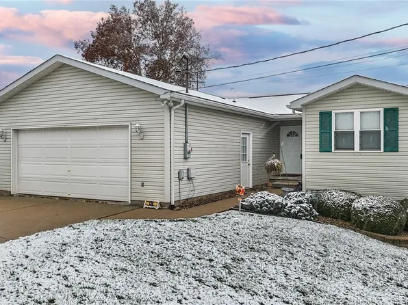 136 Cornerstone Dr, Marietta, OH 45750