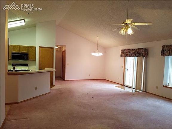 5th image of 8258 Scarborough Dr