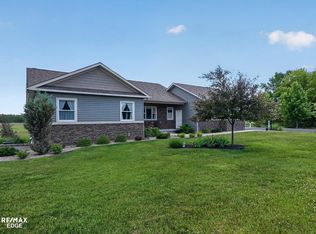 9030 Willowgate Ln, Goodrich, MI 48438