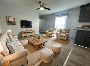 38000 Le Chateau Blvd #822, Clinton Township, MI 48038