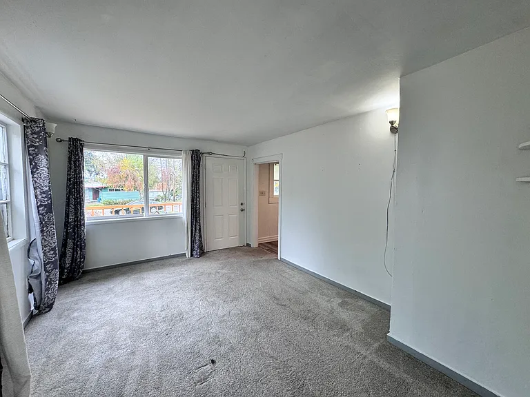 9014 24th Ave SW — Photo 1