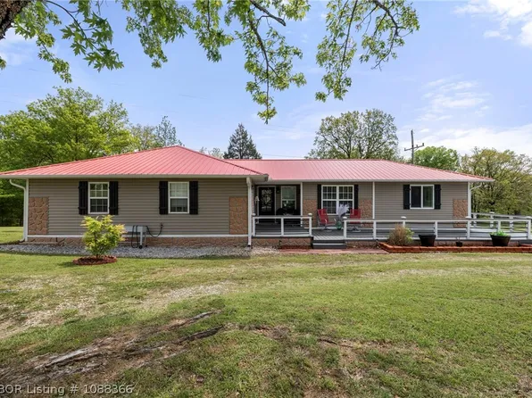 13016 N Highway 348, Mountainburg, AR 72946