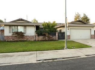 920 Kirkwood Dr, Lodi, CA 95242