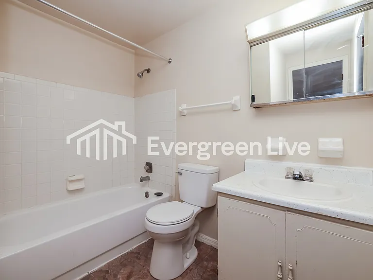 8307 Mount Carmel St — Photo 12