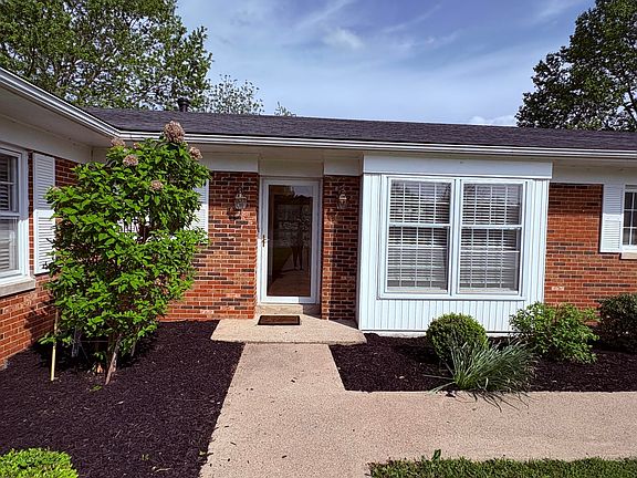 2nd image of 76 Cherry Ln