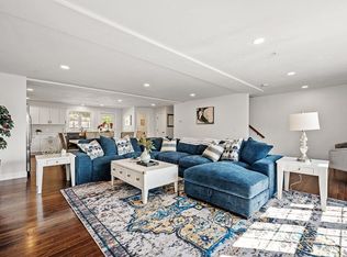 (Undisclosed Address), Worcester, MA 01604