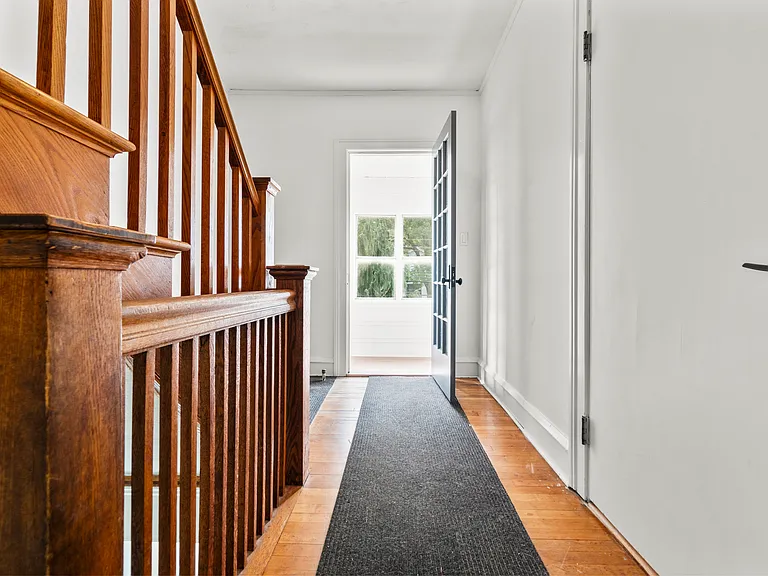 152 Maplewood Ave #2B — Photo 11