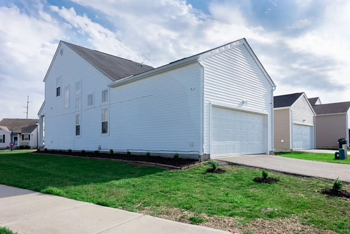 Building Photo - 5630 Alliance Way