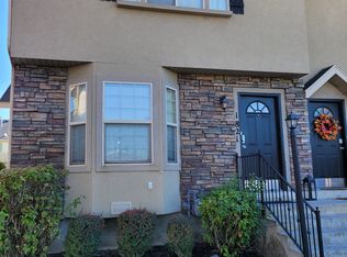 1821 W Old Legend Dr S, Springville, UT 84663