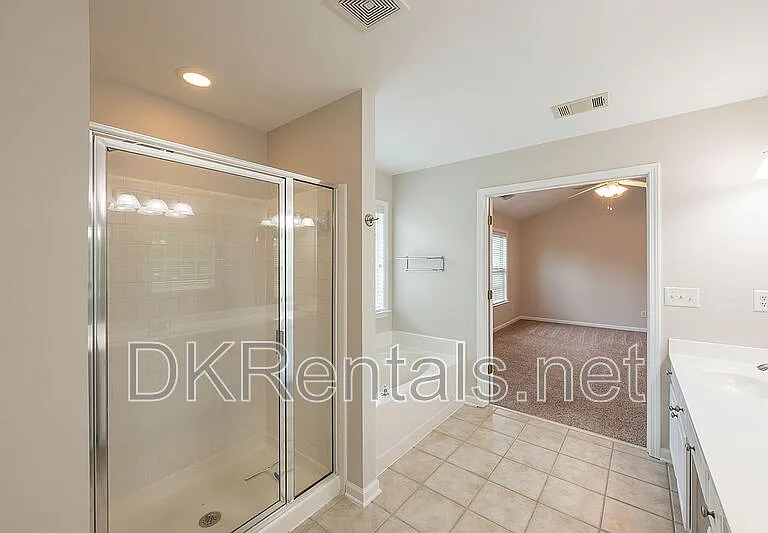 804 Araya Ct — Photo 23