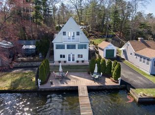 25 Fish St, Pembroke, MA 02359