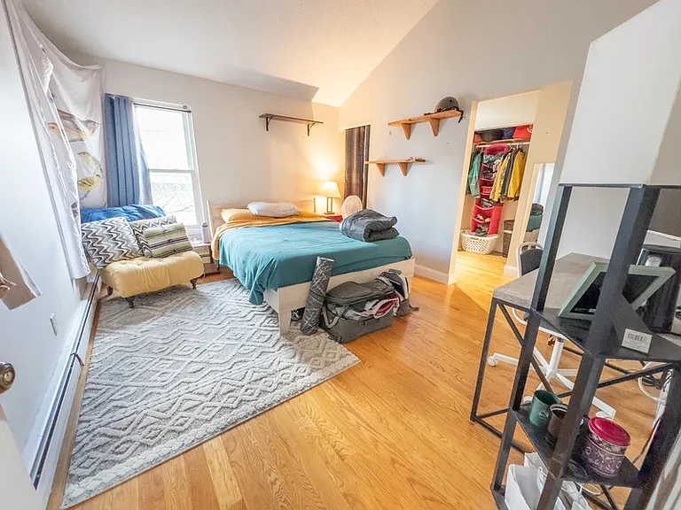 169 Erie St #2 — Photo 8