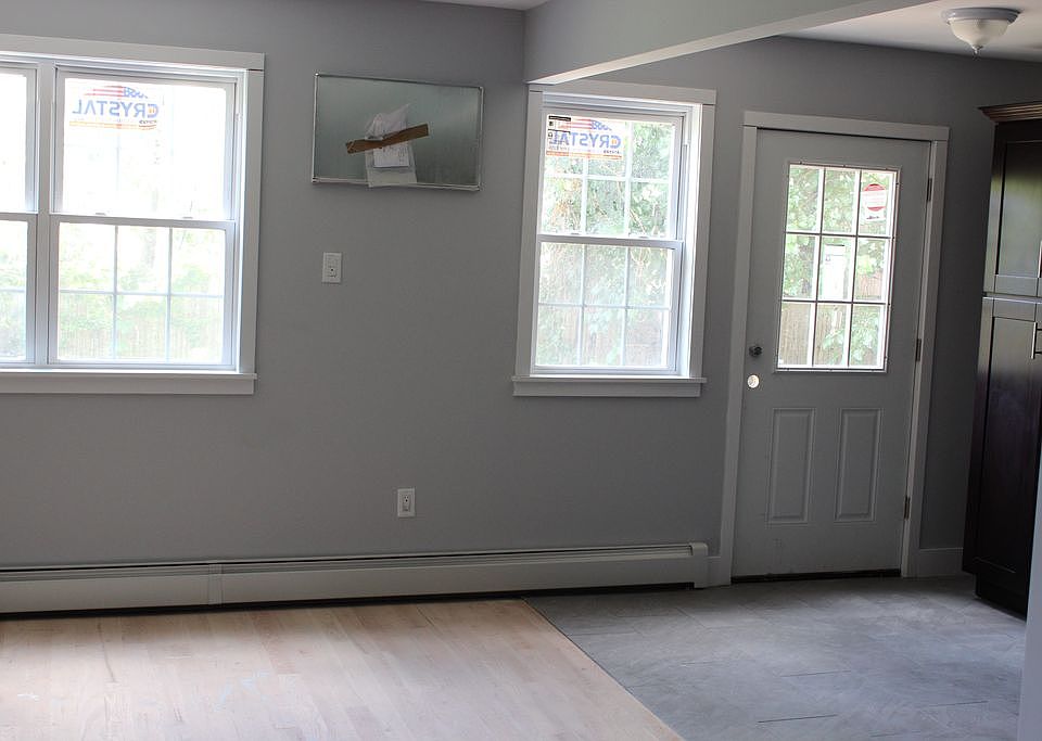 2nd image of 115A-33 227th St