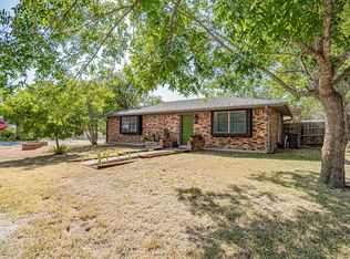 111 Heath St, Hico, TX 76457