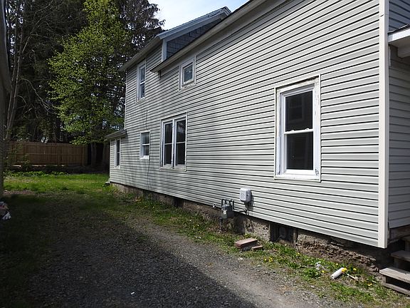 2nd image of 42 W Midland Dr
