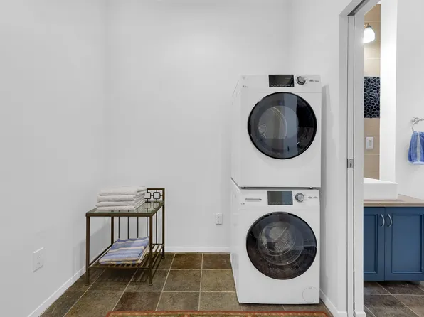 241 West 108th Street image 8 of 10