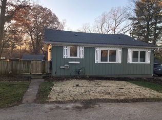 5N168 Lilac Ave, St Charles, IL 60174