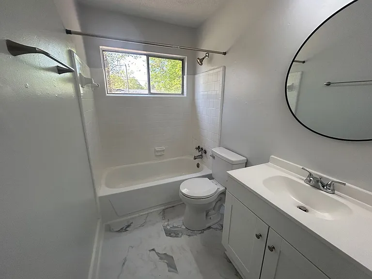 4539 Bluff Rd — Photo 14