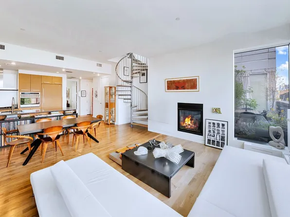 120 N 7th St Unit Ph4b, Brooklyn, NY 11249