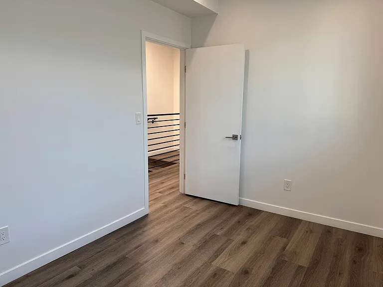 4827.5 Cleon Ave #4827.5 — Photo 12