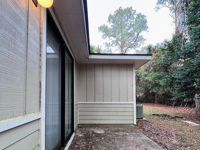 3207 Jim Lee Rd — Photo 12