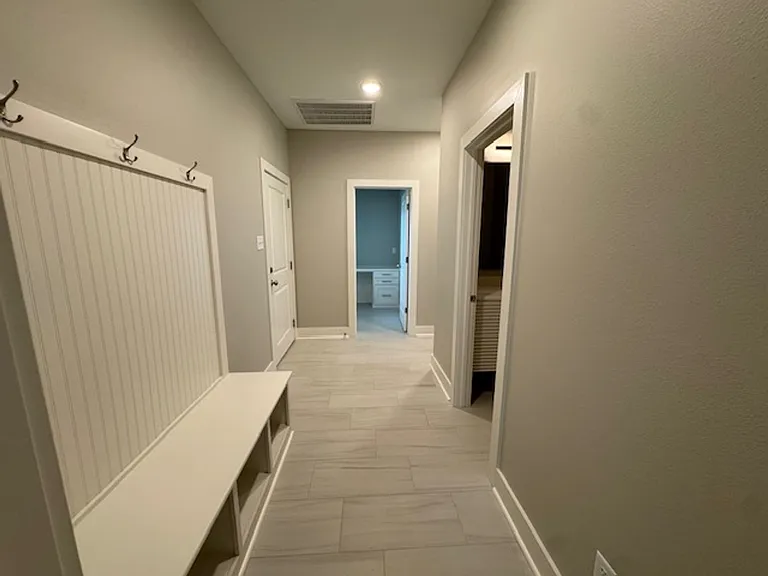 5021 Springwood Cir — Photo 22