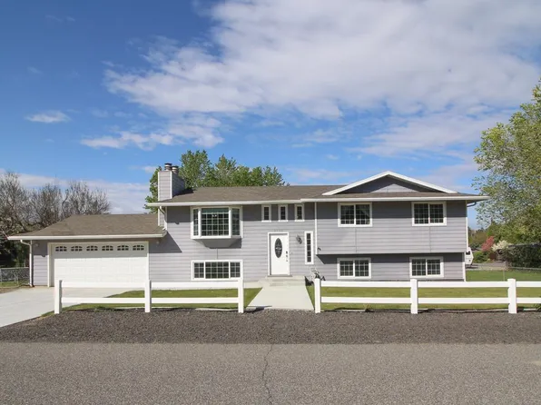 7702 W 13th Ave, Kennewick, WA 99338