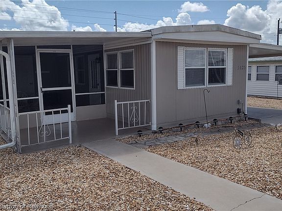 2nd image of 2825 San Francisco Ln